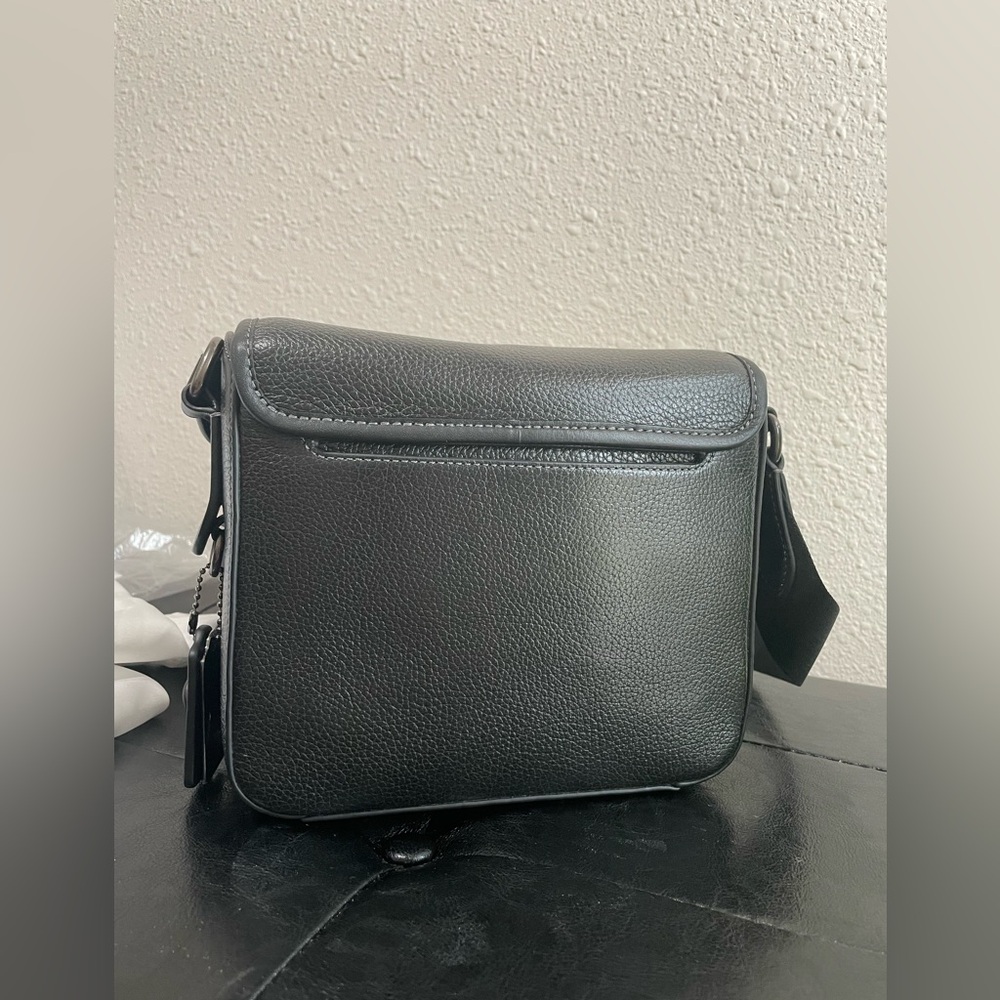 Coach Sullivan Flap Crossbody Bag. - Picture 4 of 15